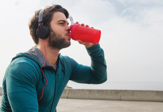 Pregúntele al médico: los pros y los contras de los suplementos previos al entrenamiento